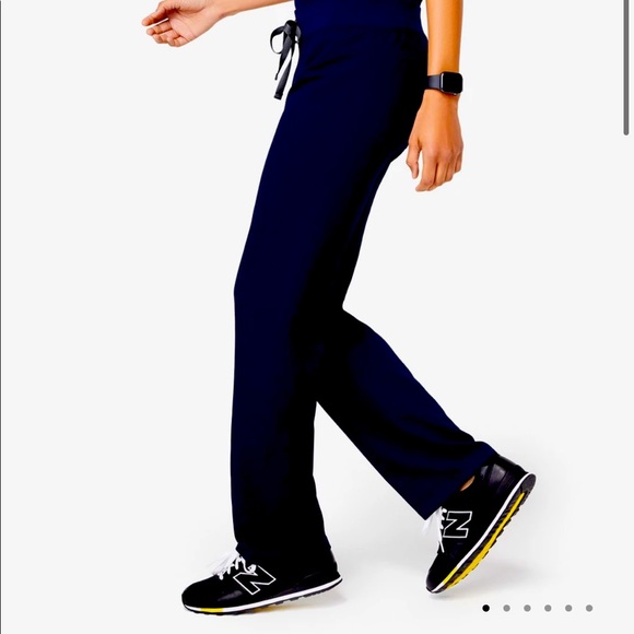 Figs Livingston Scrub Pants in Navy - Picture 1 of 2